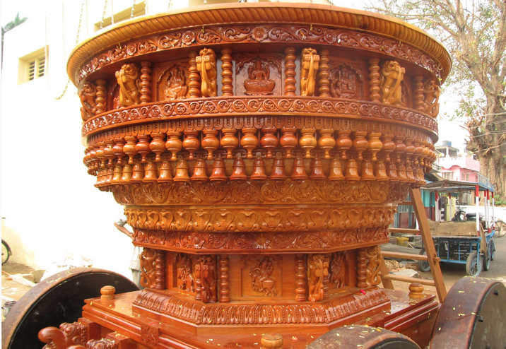 ratham  wood carvings work in karaikudi